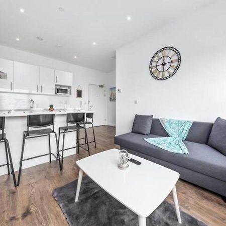Ferienwohnung Stylish London 1Br Flat 15Min To Londonbridge Dp16 London Borough of London Borough of Croydon Exterior foto